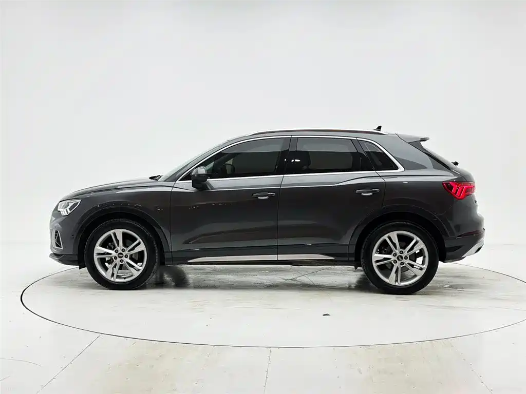 Audi Q3 2022 35 TFSI Fashion Elegance фото 7
