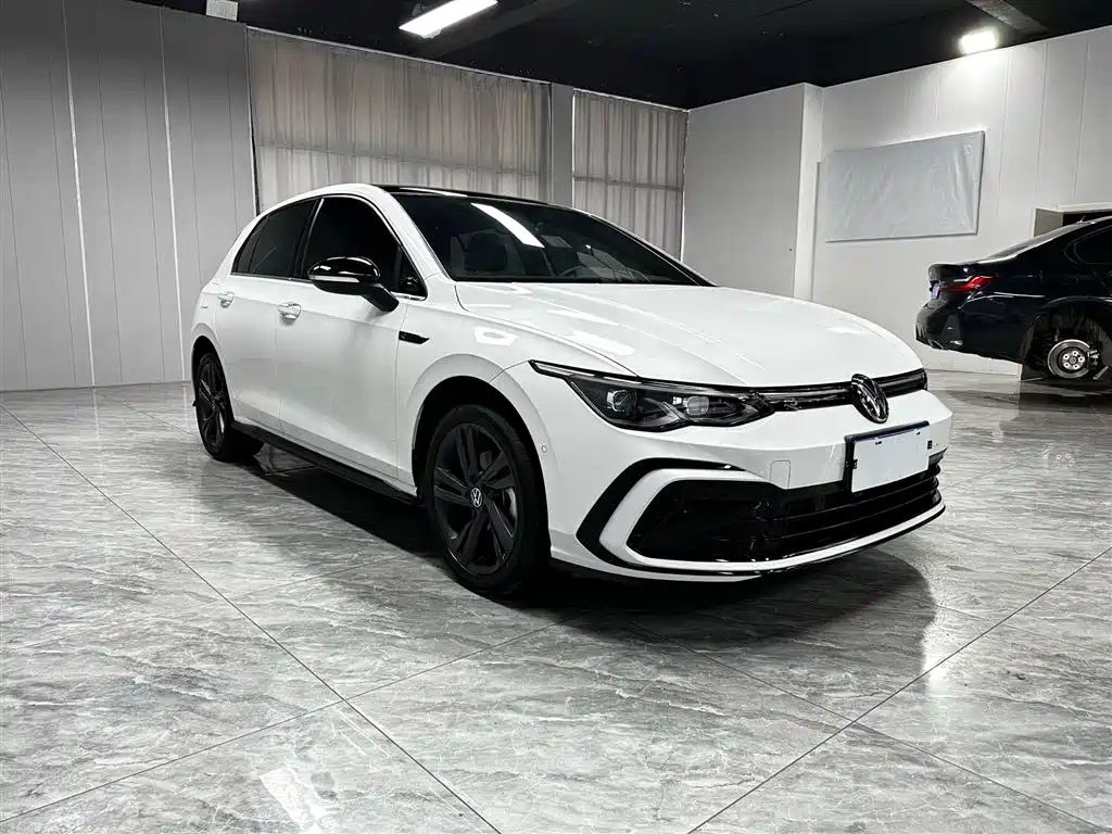 Volkswagen Golf 2023 Facelift 280TSI DSG R-Line Lite фото 3