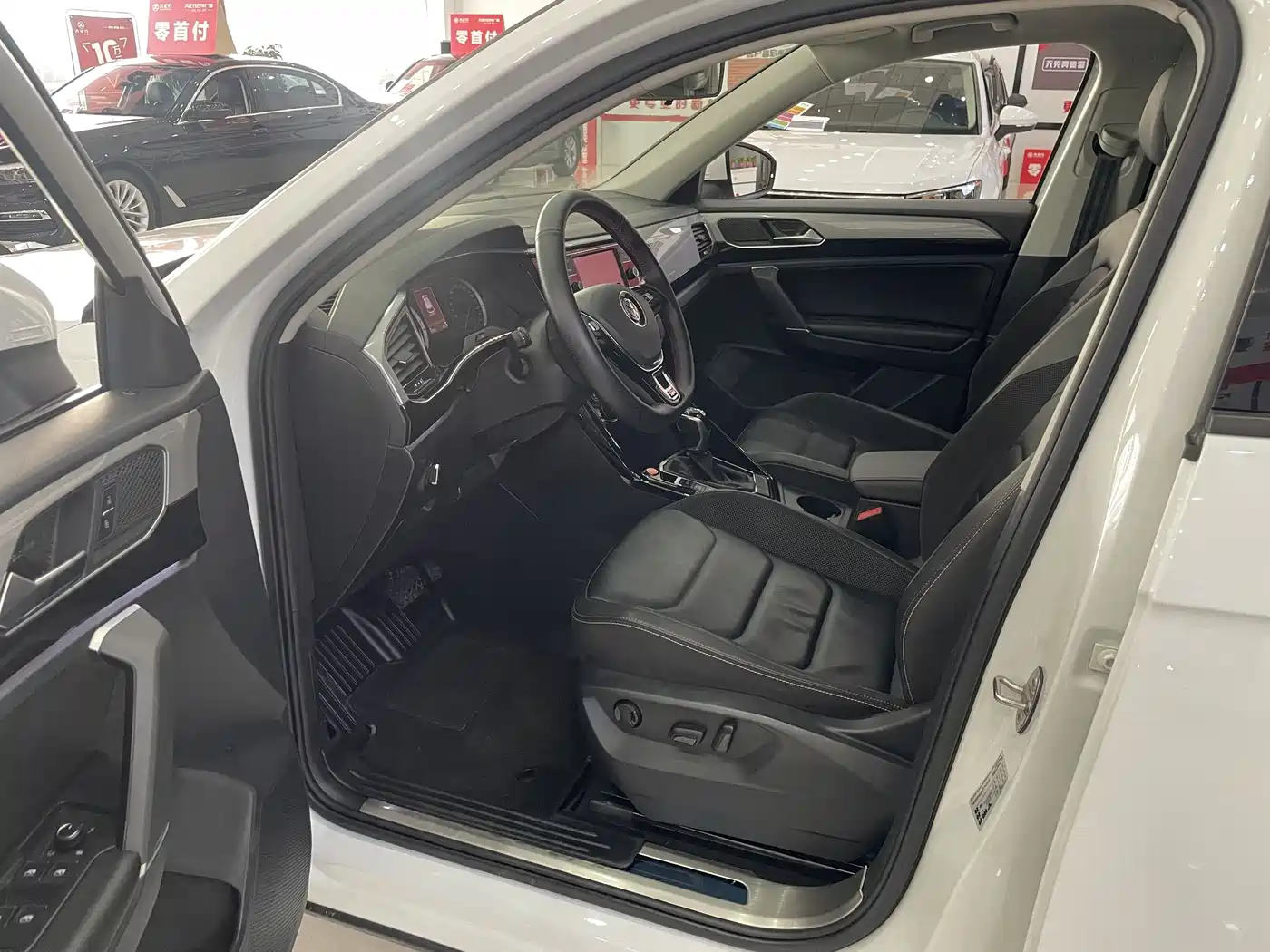 Volkswagen Tayron 2019 330TSI 2WD Luxury China VI фото 6