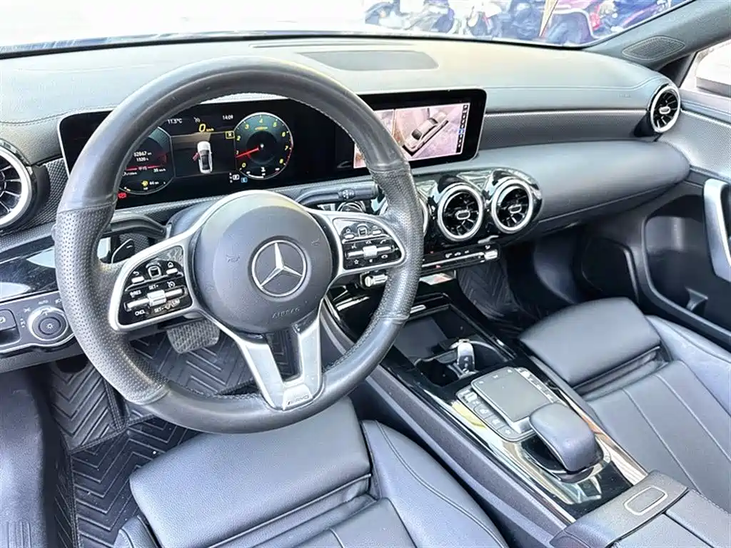 Mercedes-Benz A-Class 2020 Second Facelift A 180 L Sport Sedan фото 13