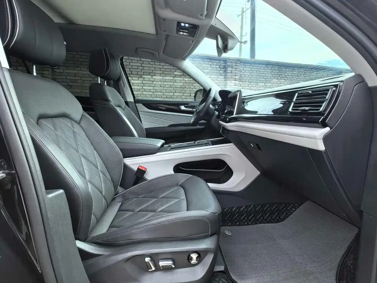 Volkswagen Teramont 2024 380TSI 4WD Prestige Luxury Edition фото 10