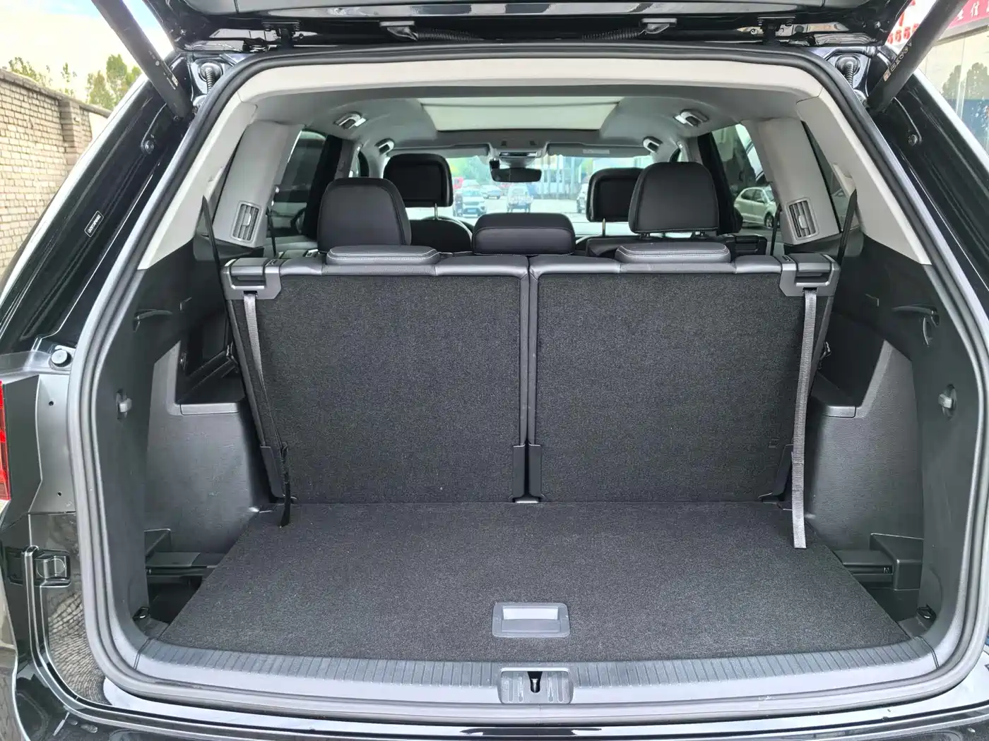Volkswagen Teramont 2024 380TSI 4WD Prestige Luxury Edition фото 14