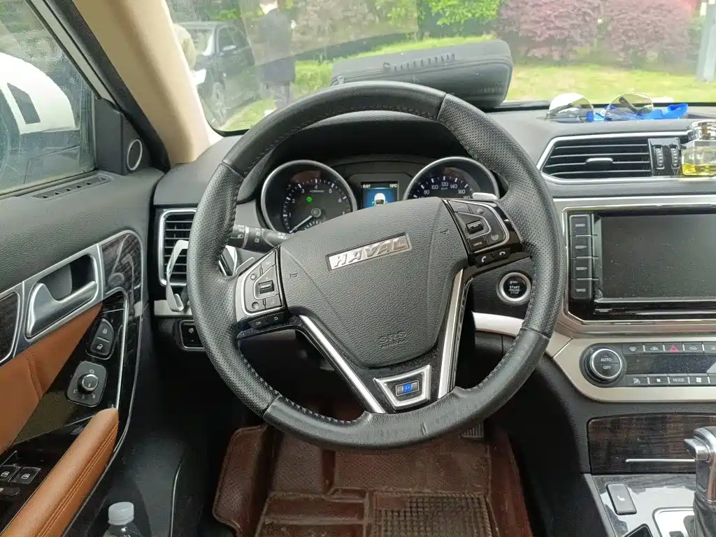 Фото 3 - Haval H6 Coupe
