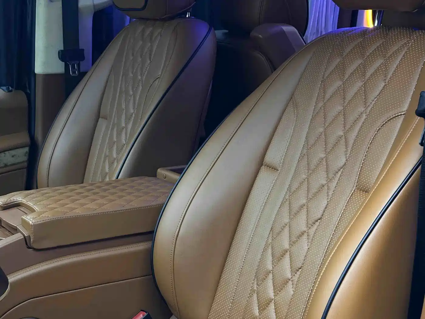 Mercedes-Benz Vito 2018 2.0T Elite Edition 7-seater China VI фото 10