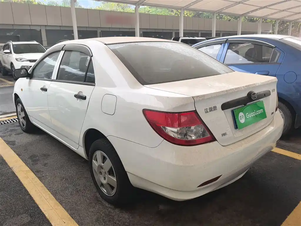 BYD F3 2012 Energy-saving Edition 1.5L Manual Comfort фото 4
