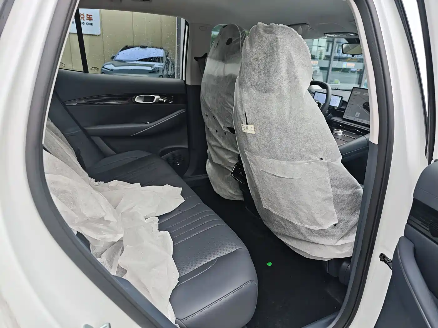 Geely Galaxy Galaxy E5 2026 530km Voyager Edition фото 12