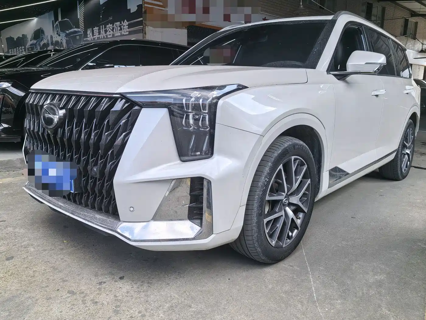 GAC Trumpchi Trumpchi GS8 2022 Hybrid Series 2.0TM AWD Flagship Edition (7-Seater)