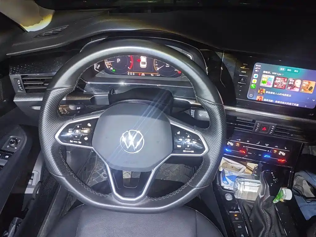 Volkswagen Passat 2022 330TSI Starlight Elite Edition фото 7