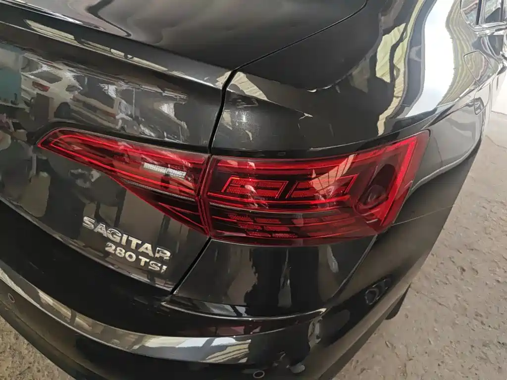 Volkswagen Sagitar 2022 280TSI DSG Soaring Edition фото 8