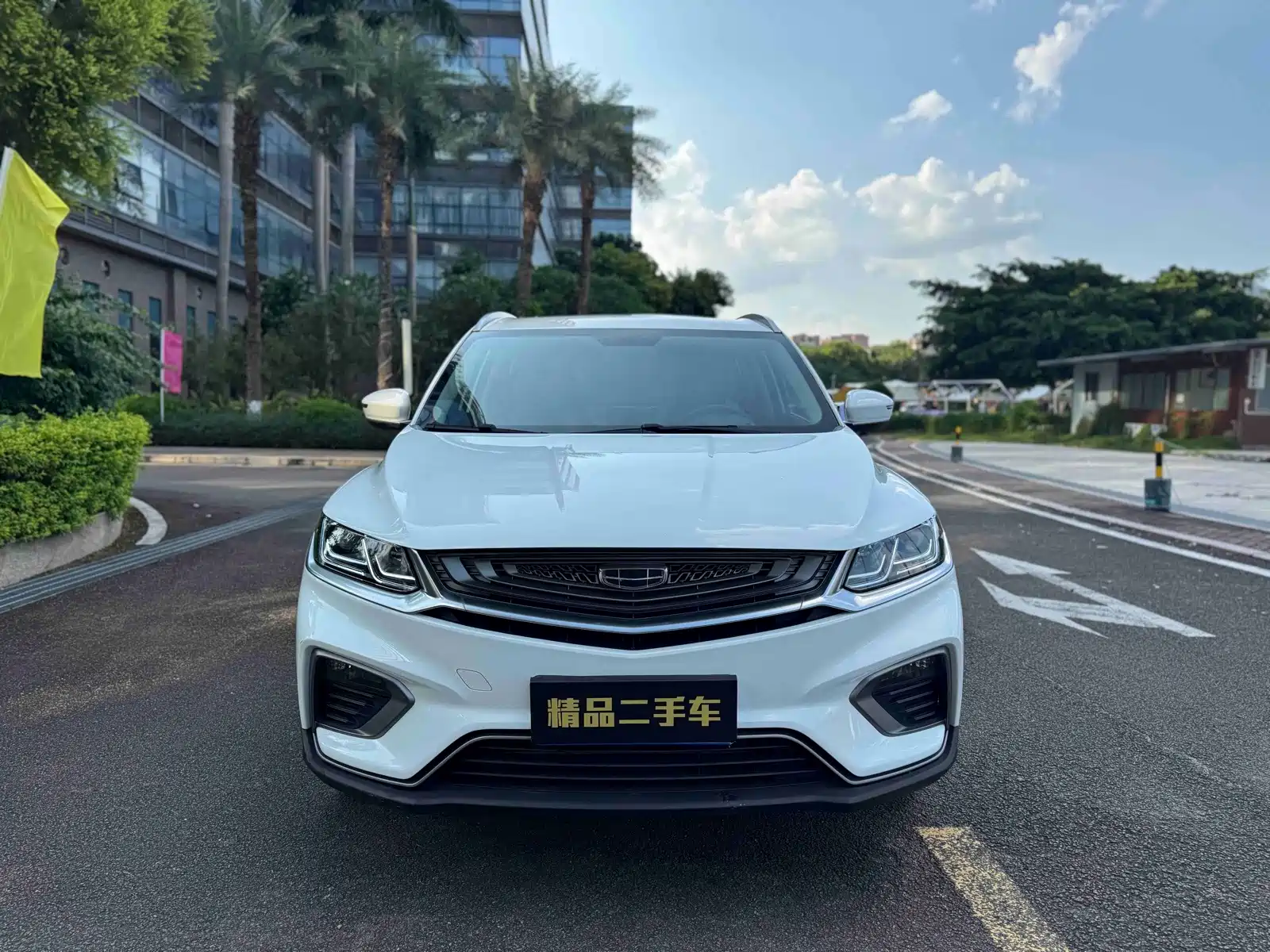 Фото 2 - Geely Coolray