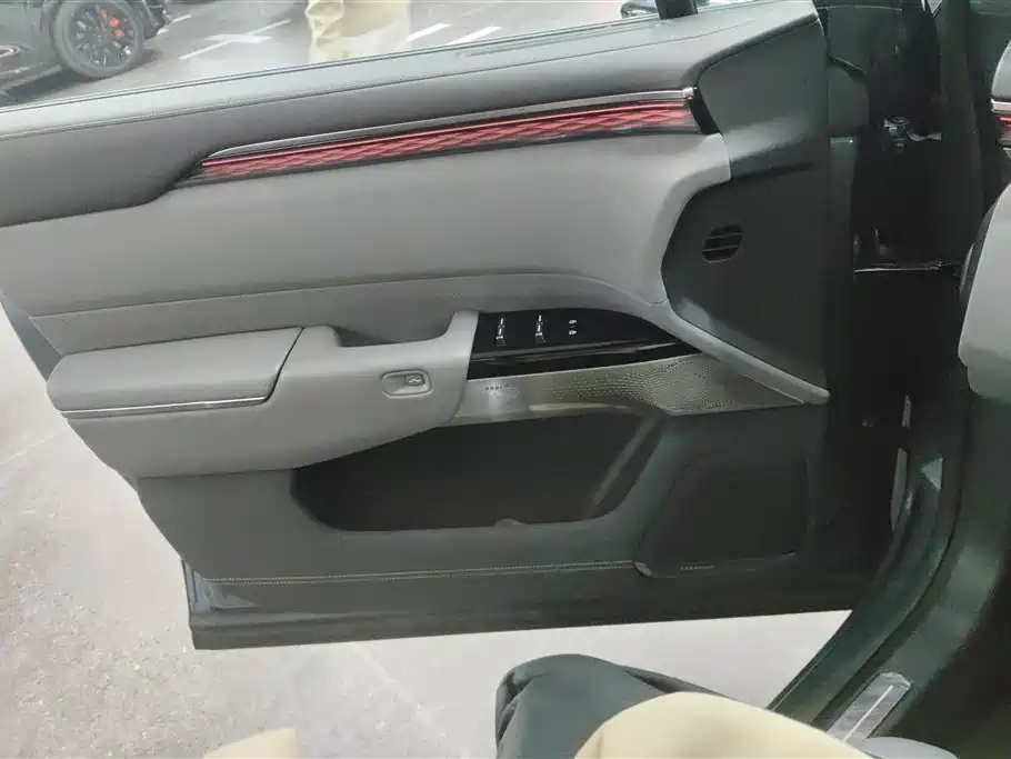 ZEEKR EXTREME KRYPTON 7X