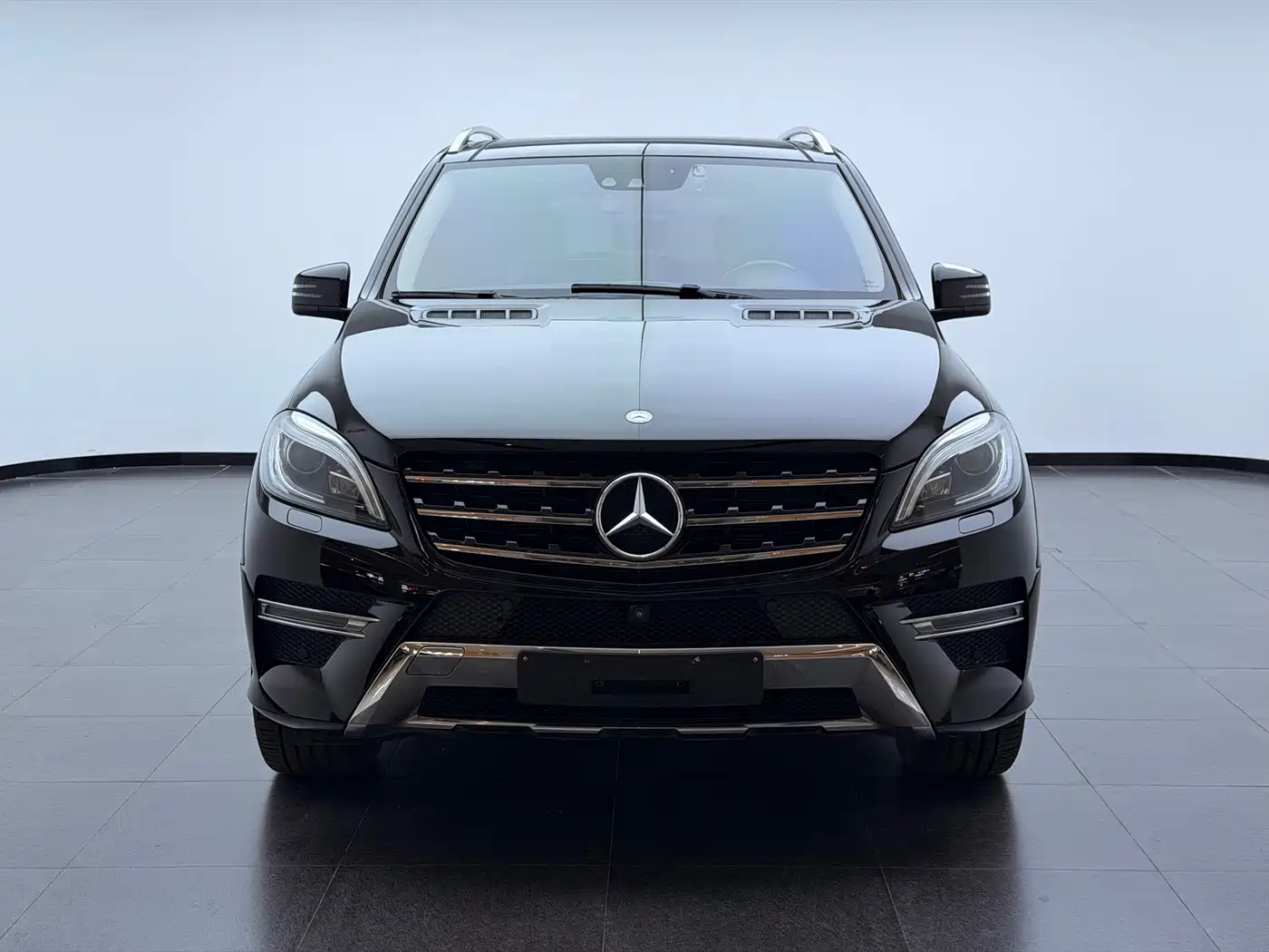 Mercedes-Benz M-Class 2014 ML 400 4MATIC Luxury фото 2