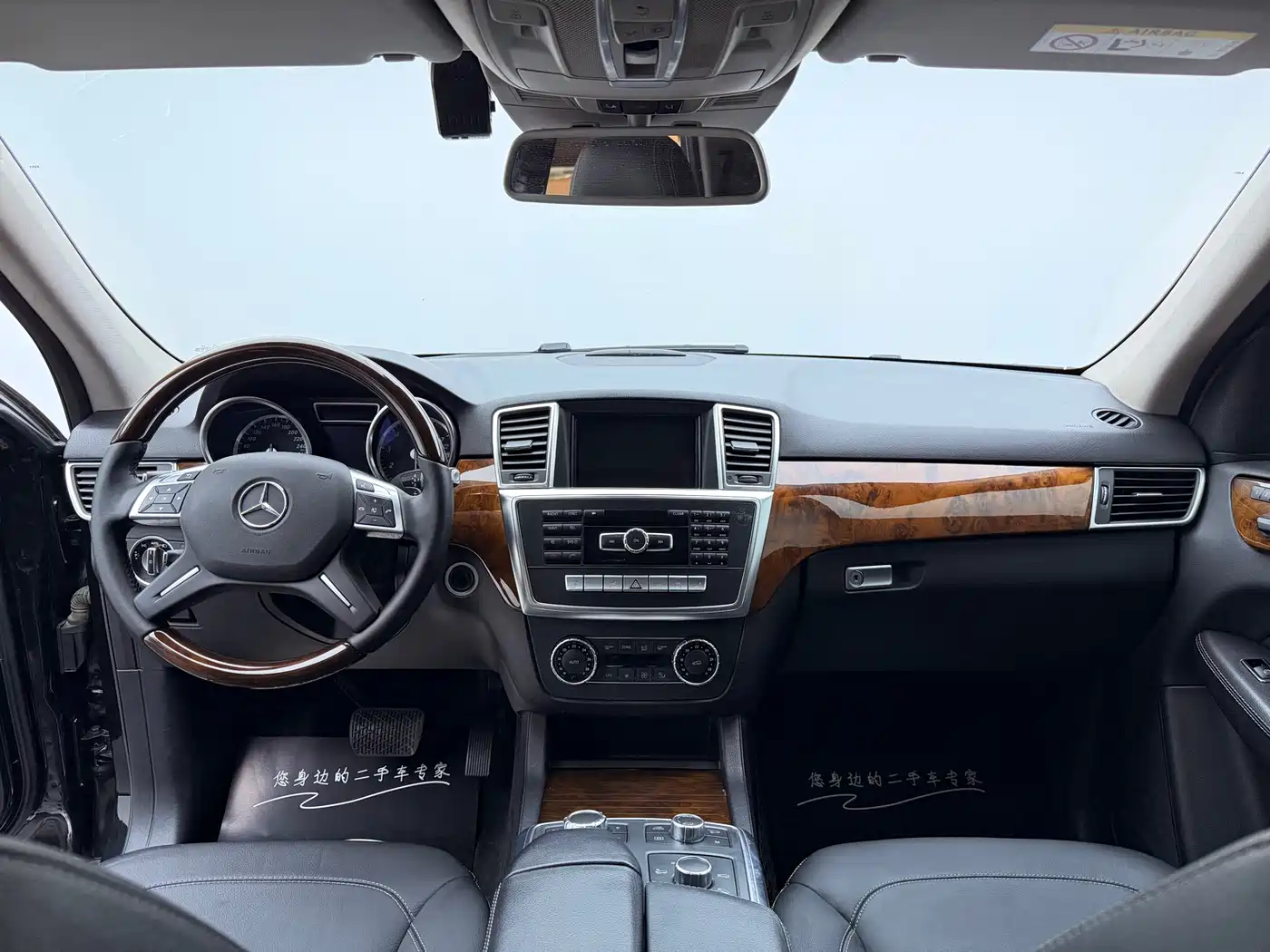 Mercedes-Benz M-Class 2014 ML 400 4MATIC Luxury фото 17