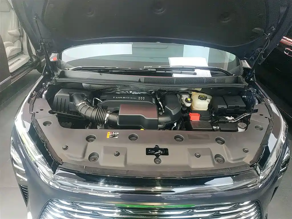 Buick GL8 2025 Model Landglory Smart Edition фото 20