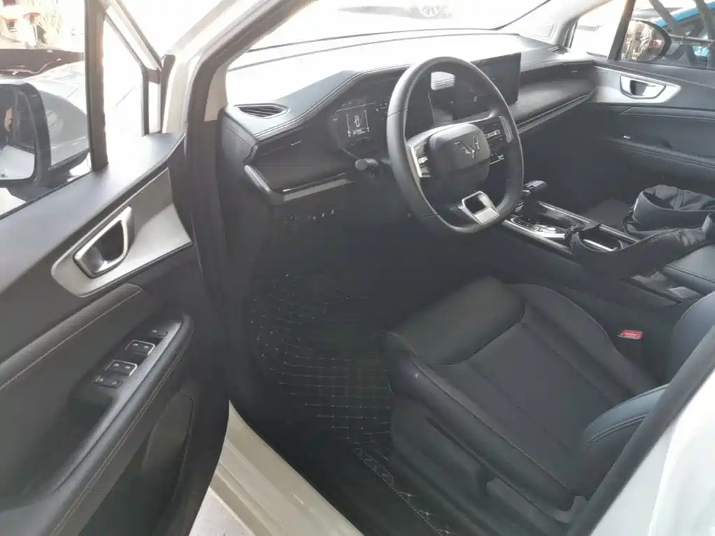 Wuling Motors Wuling Jiachen 2024 2022 1.5T CVT Smart Luxury