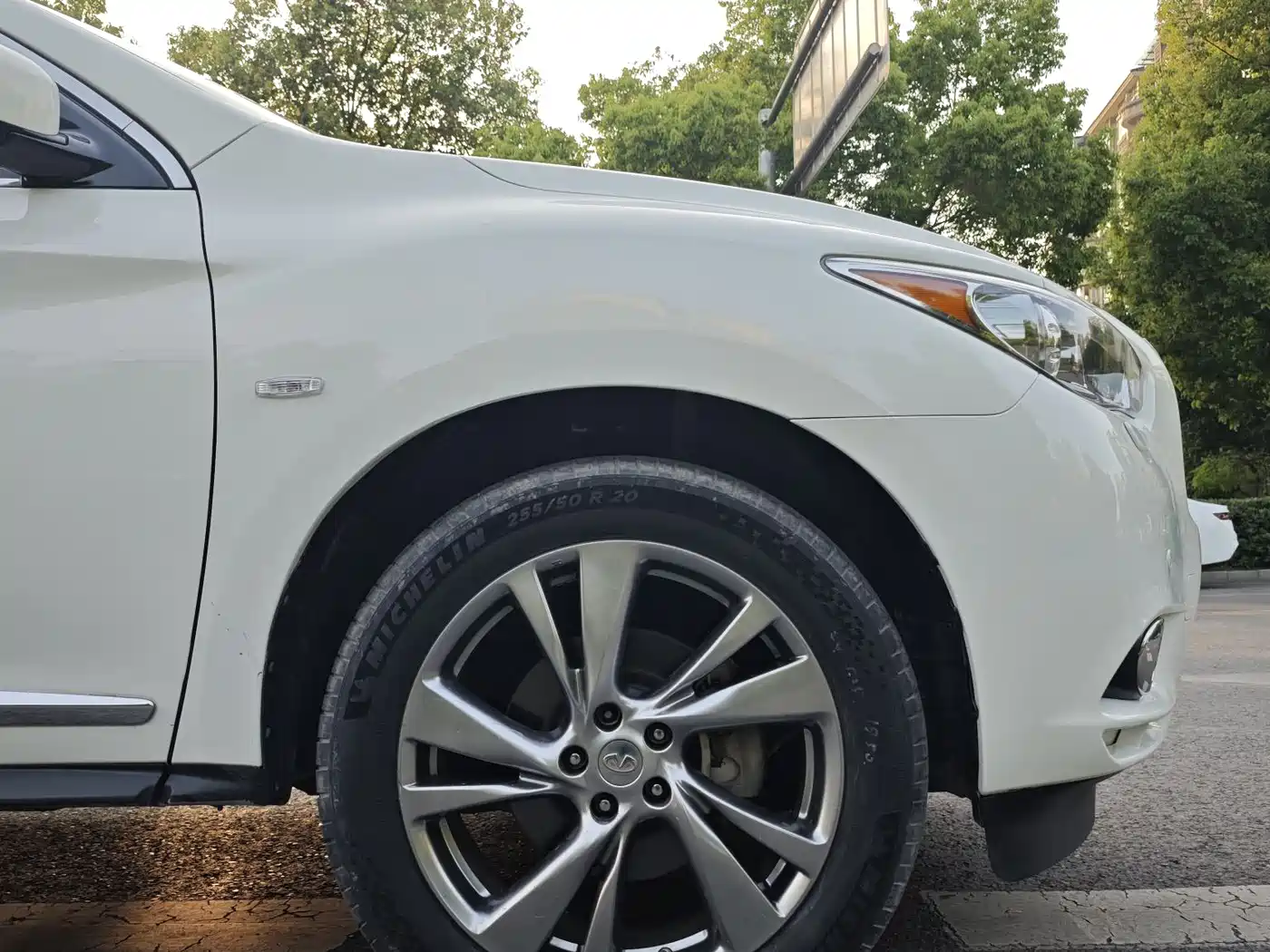 Infiniti QX60 (Import) 2016 2014 Model 2.5 S/C Hybrid 2WD Excellence Edition
