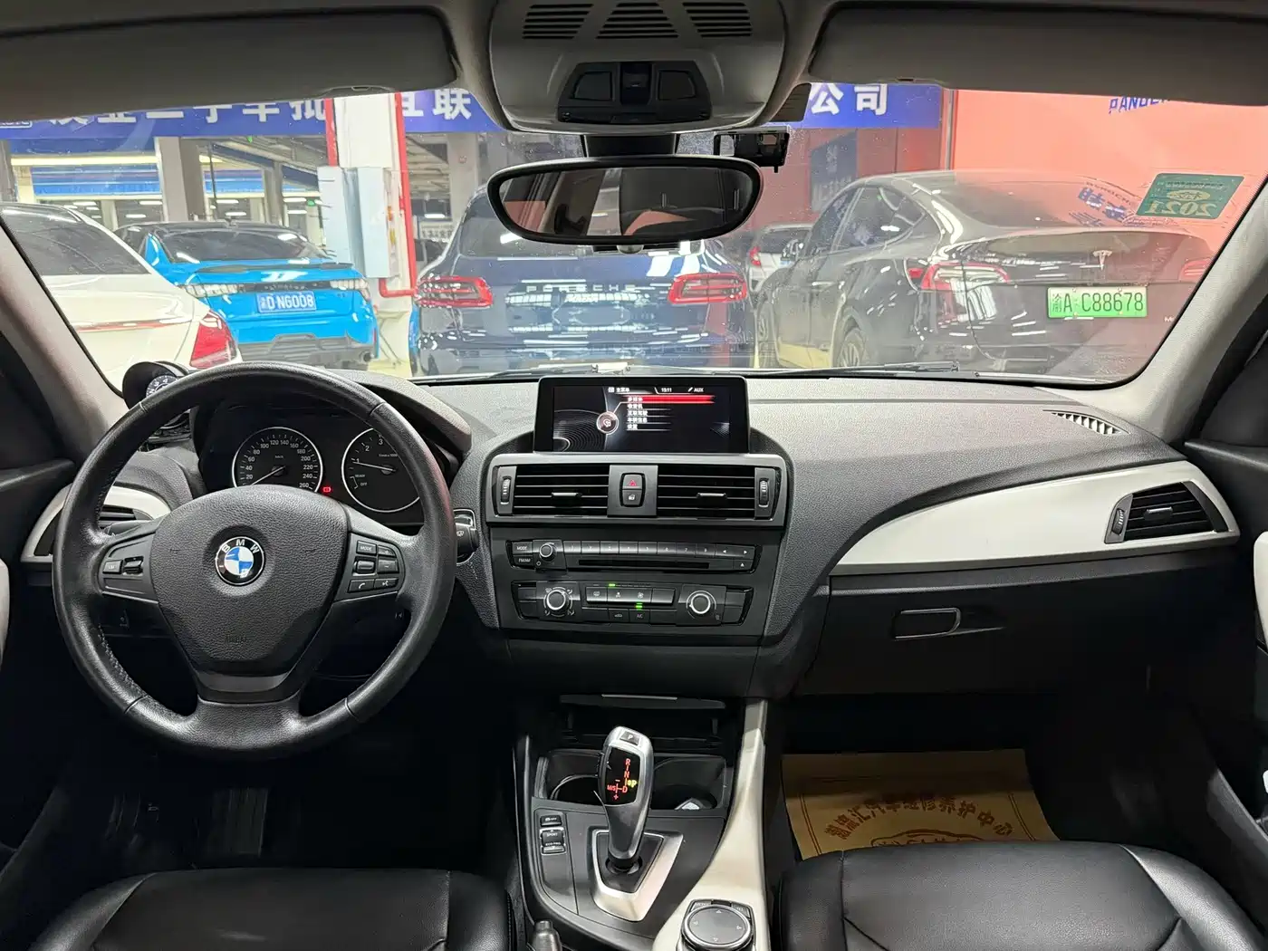 BMW 1 Series (Import) 2013 Facelift 116i Leading Model фото 4