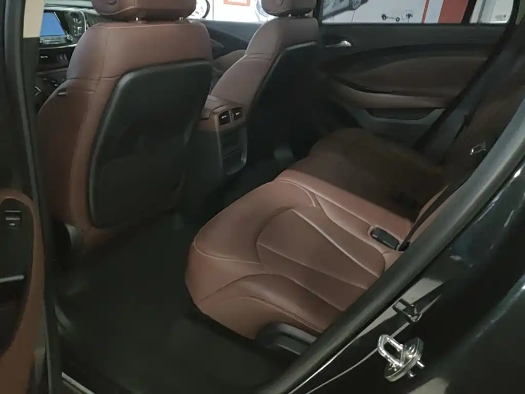 Buick Envision Plus 2015 2014 28T 4WD Luxury