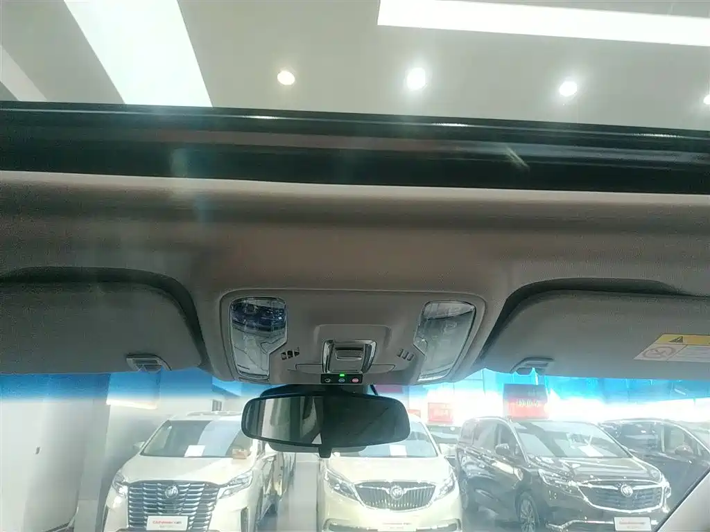Buick GL8 2025 Model Landglory Smart Edition фото 18
