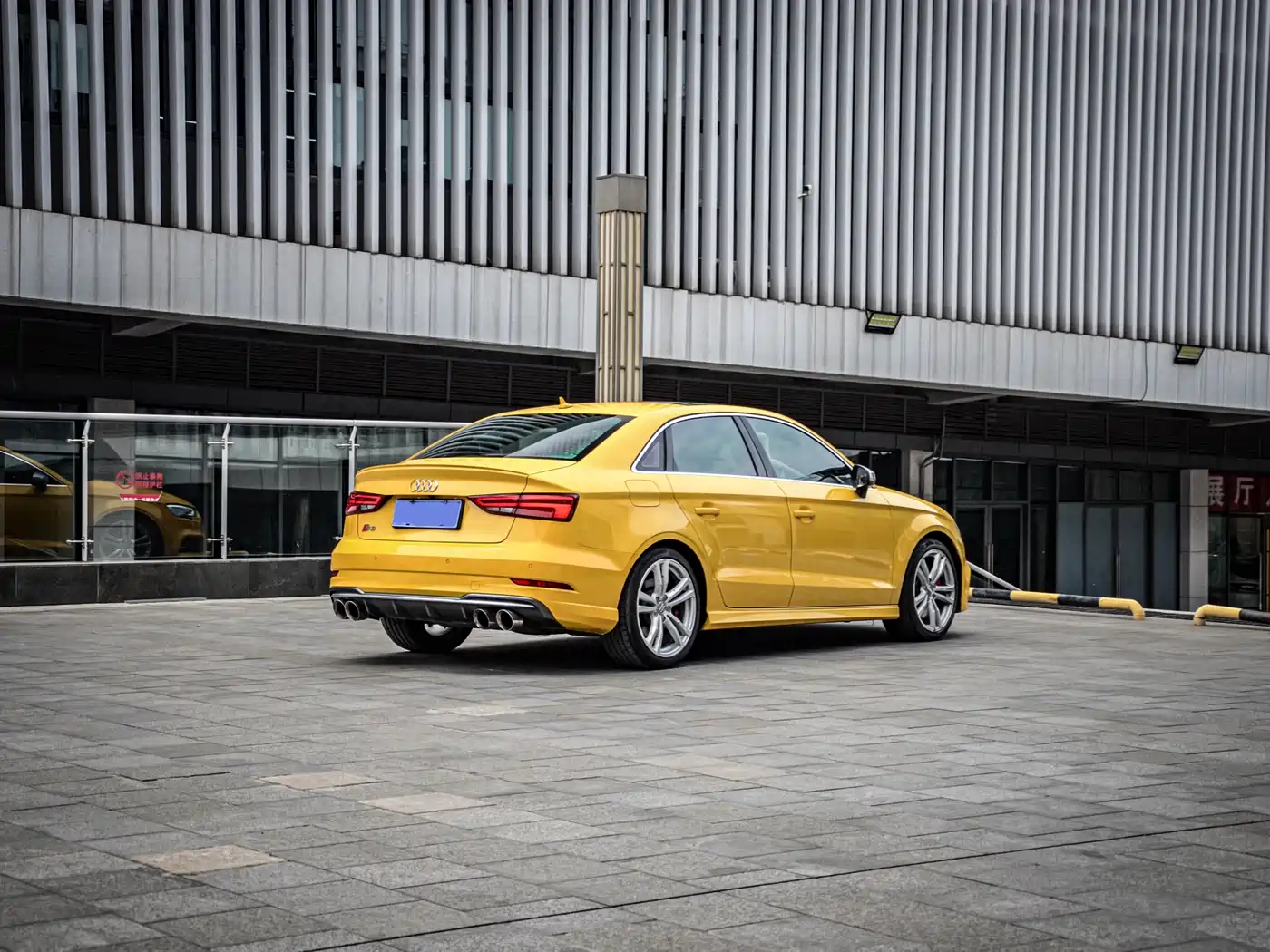 Audi S3 2017 Facelift S3 2.0T Limousine фото 5