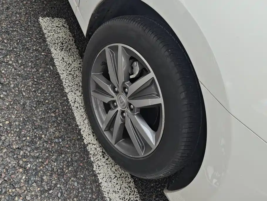 Changan Eado 2015 2015 1.6L Automatic Luxury