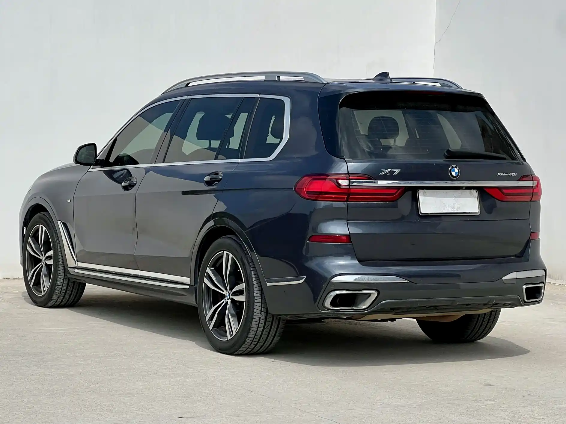 Photo 10 - BMW X7