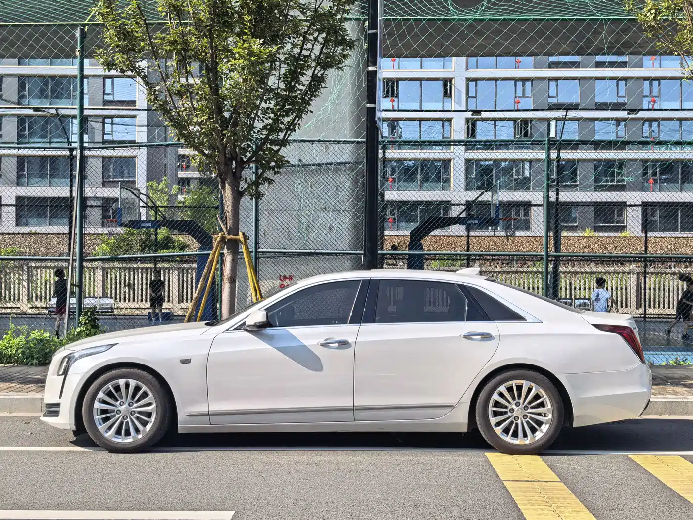 Фото 2 - Cadillac CT6