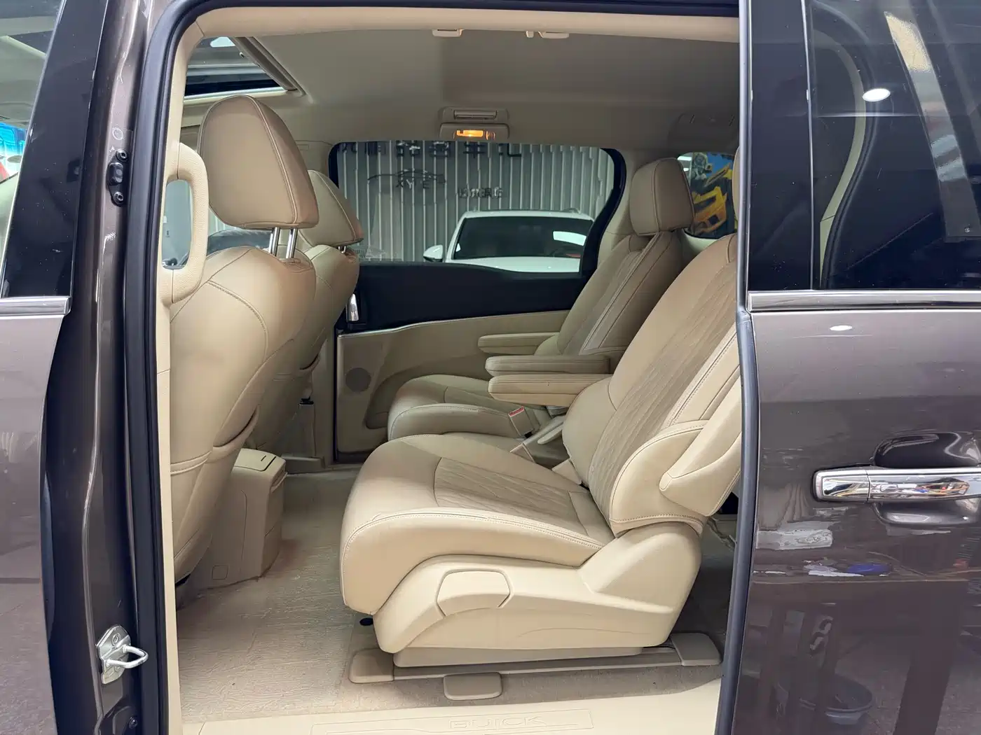 Buick GL8 2022 Land Business Class 652T Luxury фото 35
