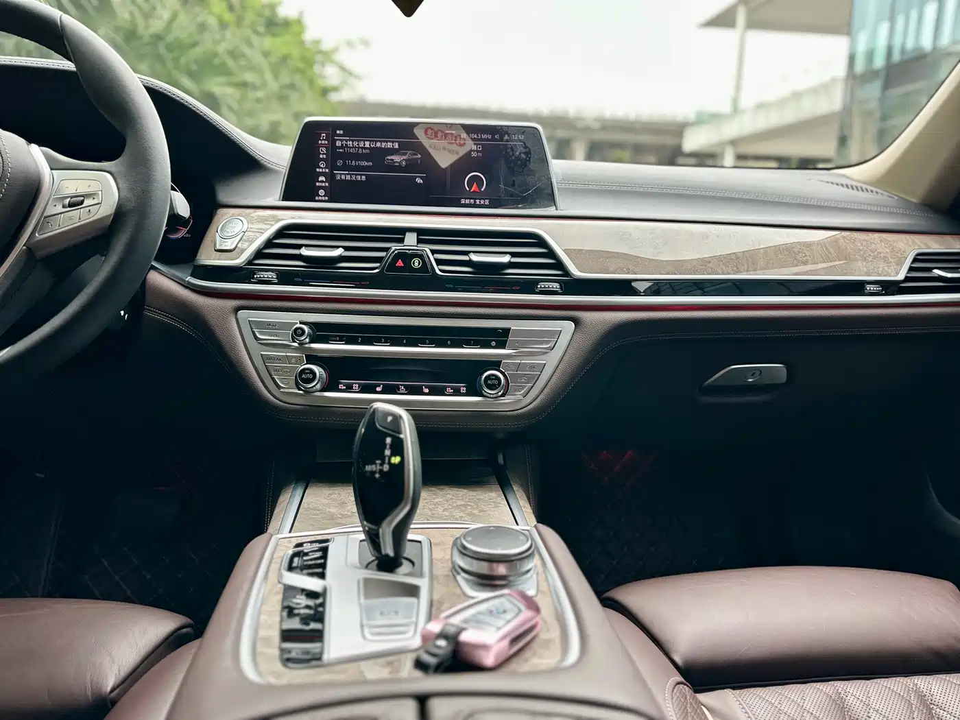 BMW 7 Series 2019 740Li Leading Luxury Package фото 8