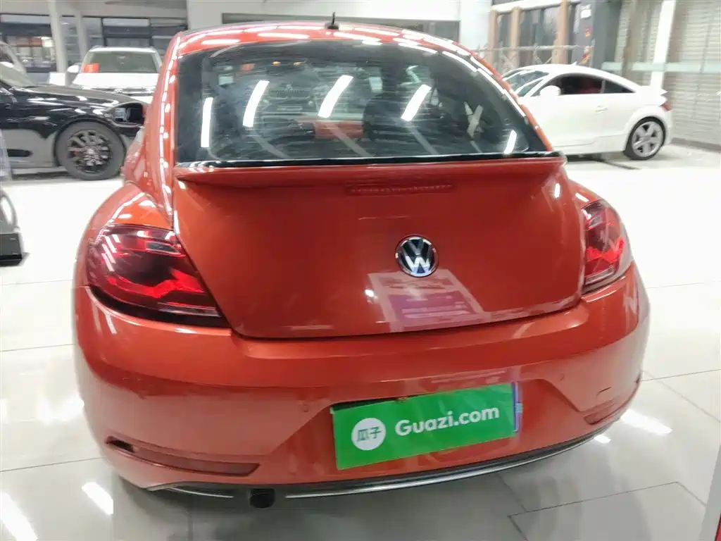 Volkswagen Beetle 2017 180TSI Style фото 6