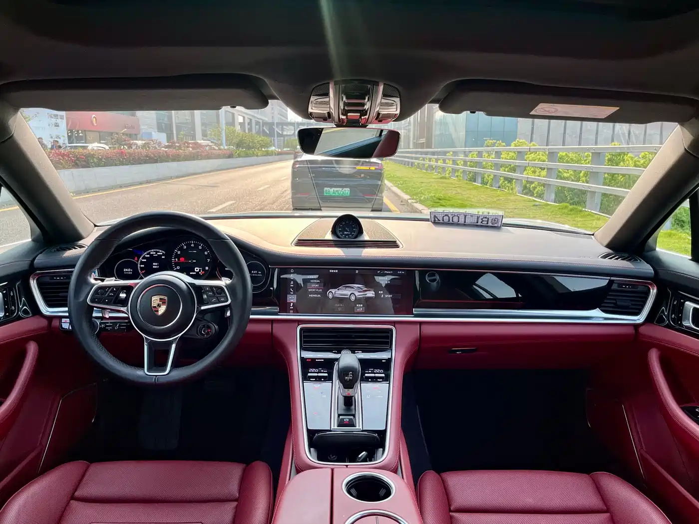 Porsche Panamera 2019 Panamera Executive Long Wheelbase 2.9T фото 10