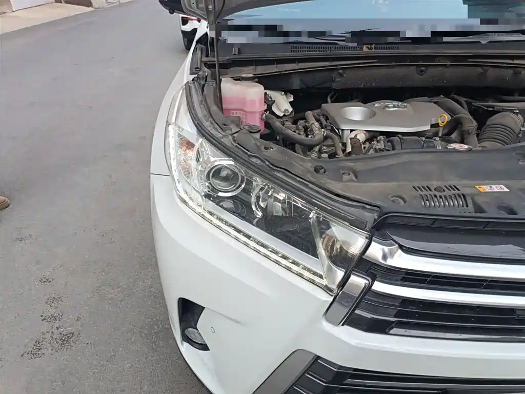 Toyota Highlander 2018 2.0T 4WD Premium 7-seater China VI фото 30