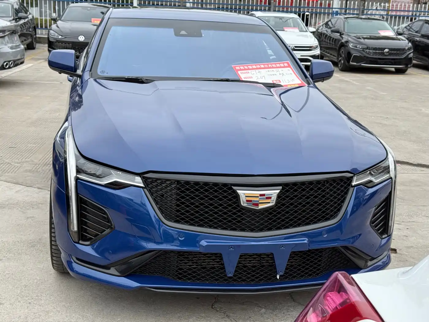 CADILLAC CT4