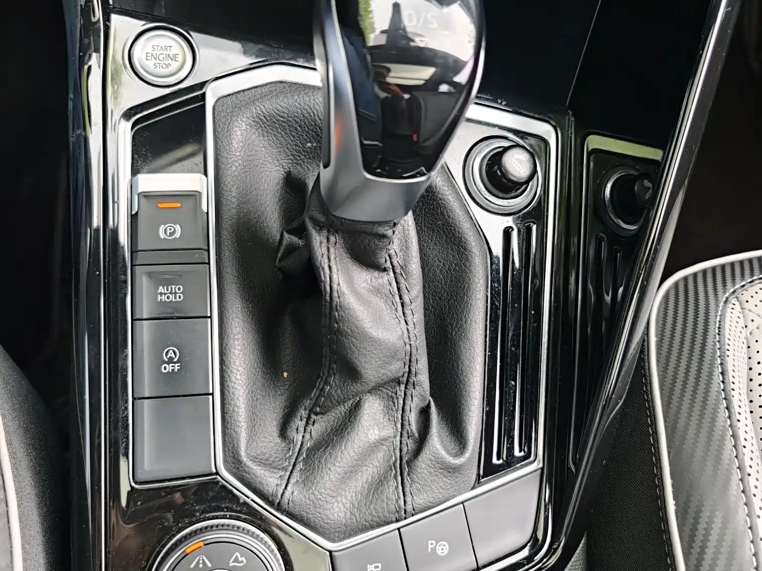 Фото 20 - Volkswagen Tayron X