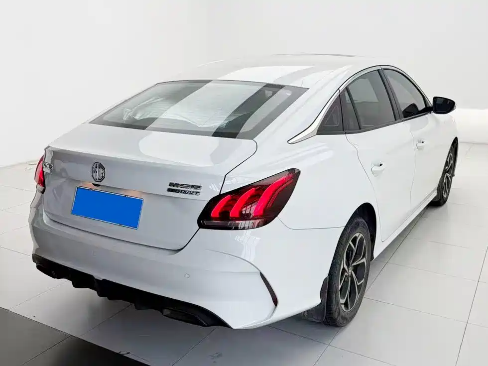 Photo 9 - MG MG5