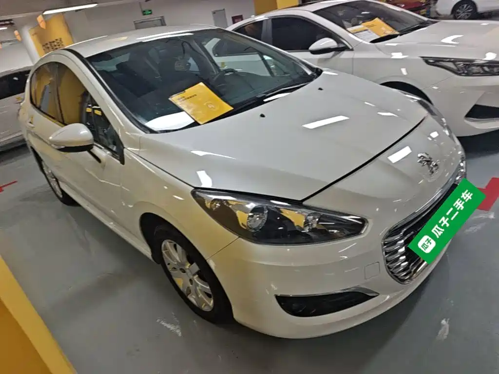Фото 4 - Peugeot 308