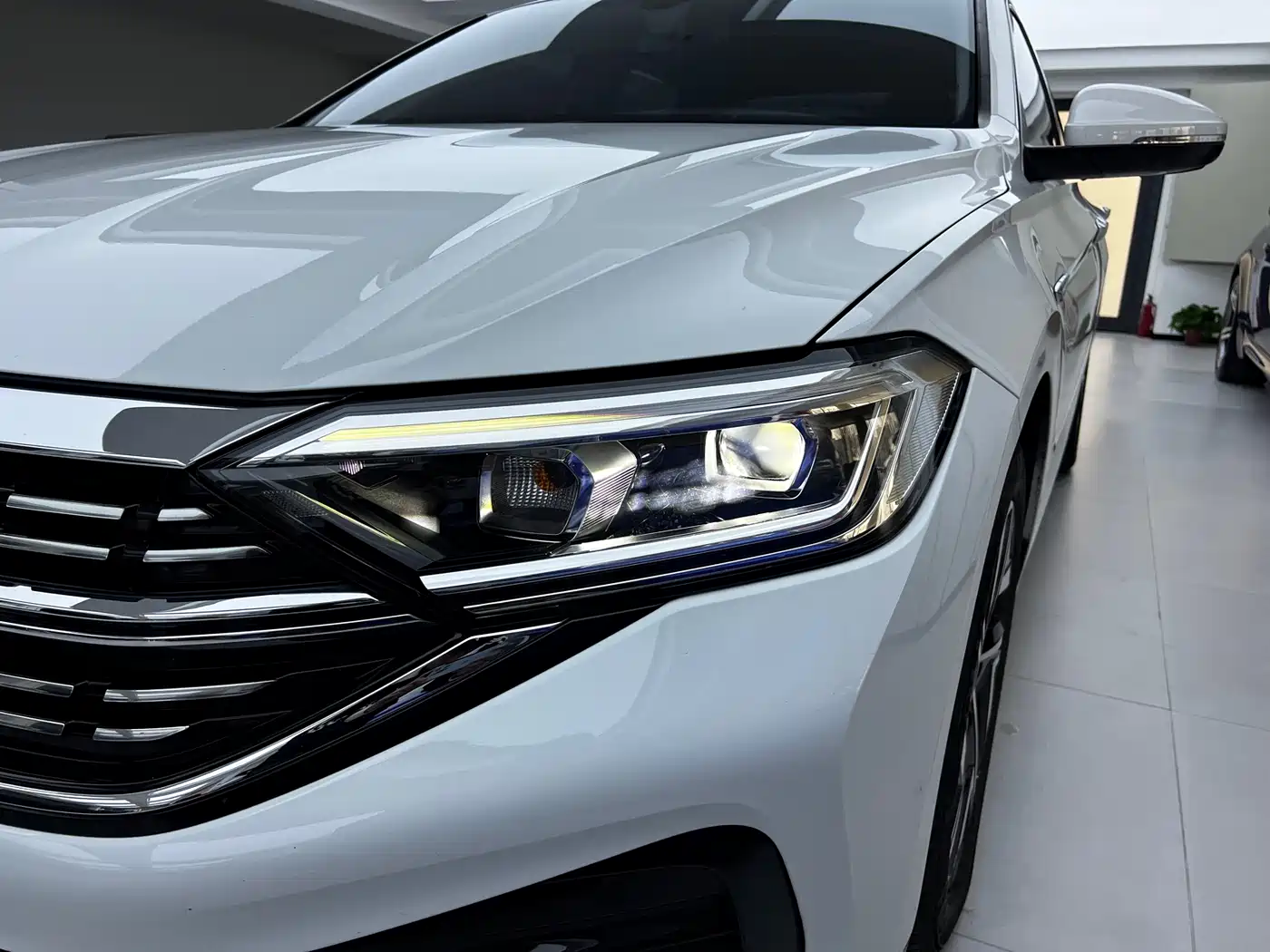 Volkswagen Sagitar 2024 300TSI DSG Surpass Edition фото 10