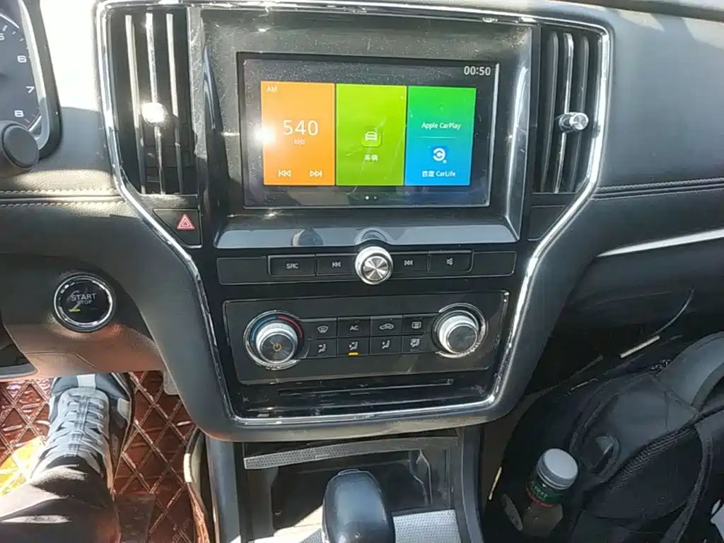 Фото 9 - Roewe i6