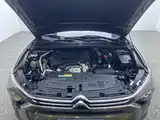 Photo 17 - Citroën Versailles C5 X
