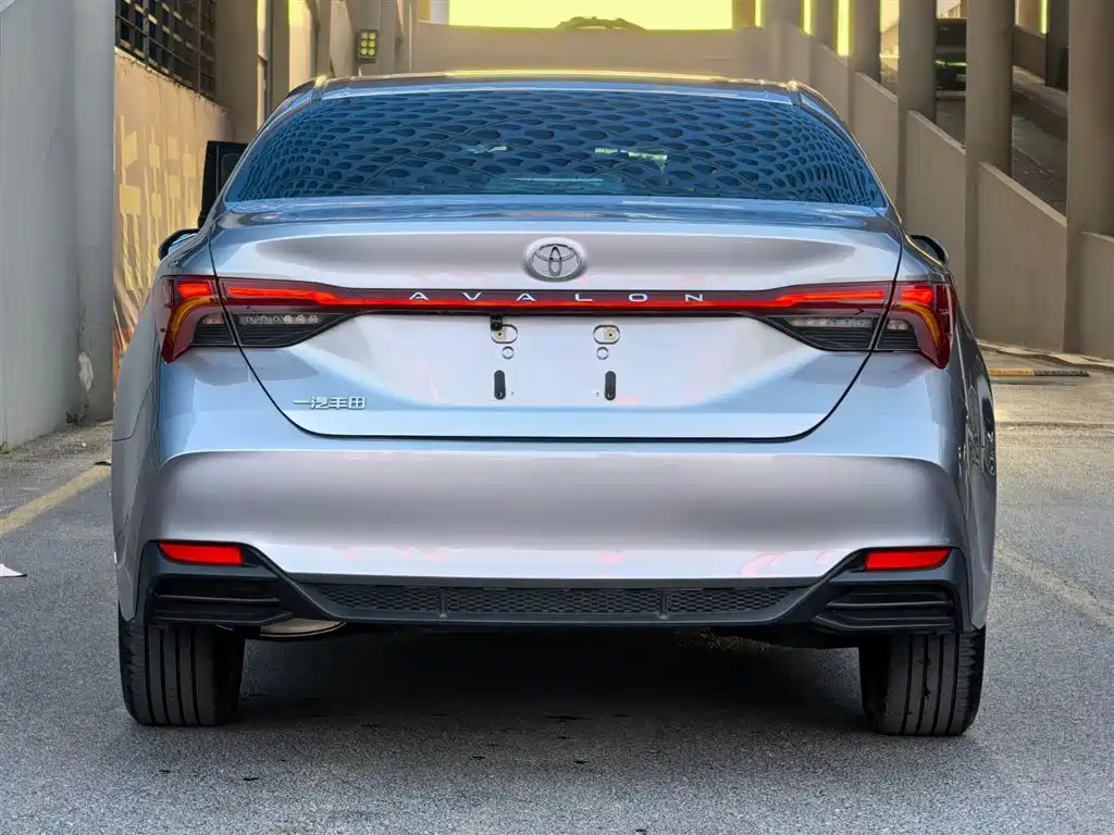 Toyota Avalon 2024 Model 2.0L Progressive Edition фото 4