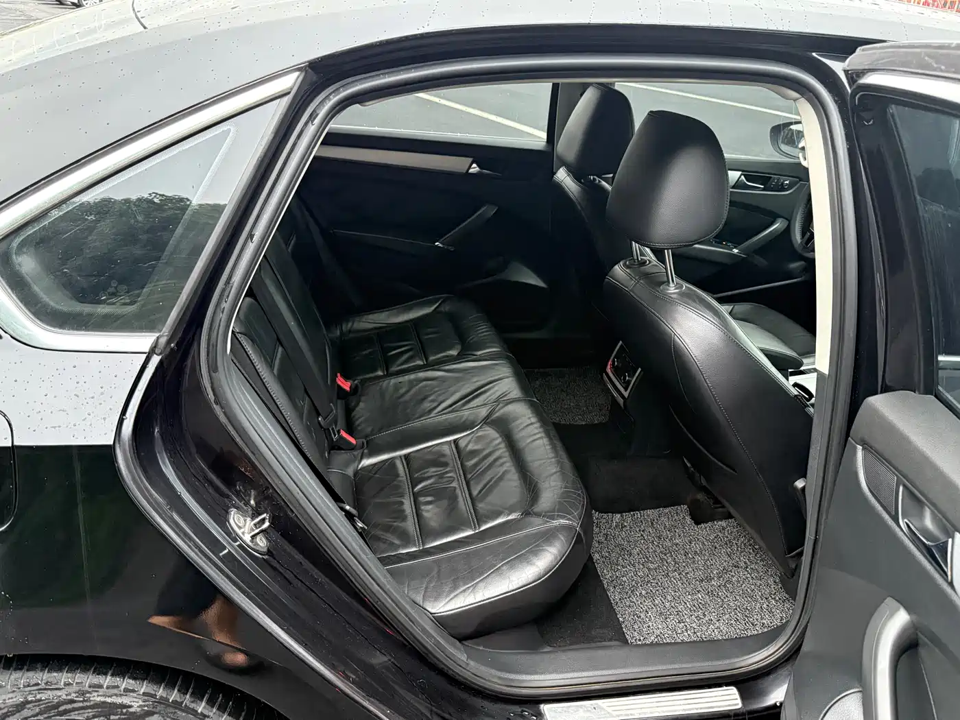 Volkswagen Passat 2013 1.8TSI DSG Zunrong фото 11