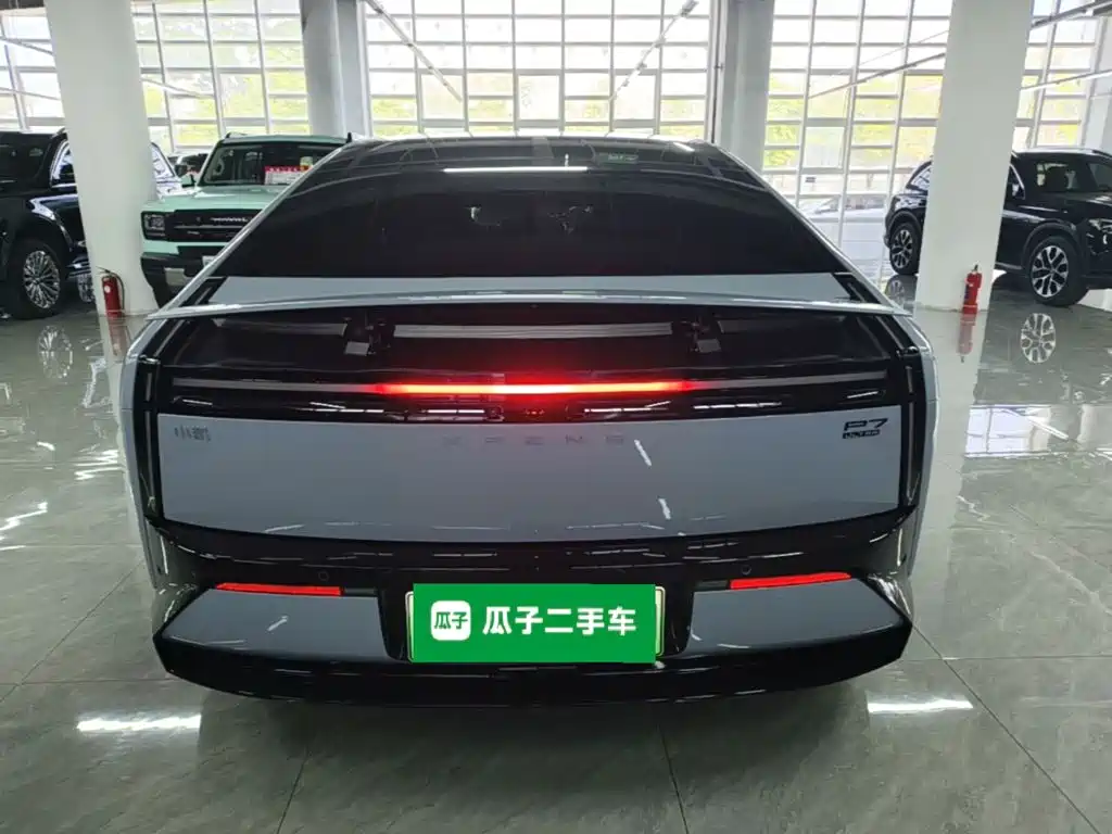Фото 6 - XPeng P7