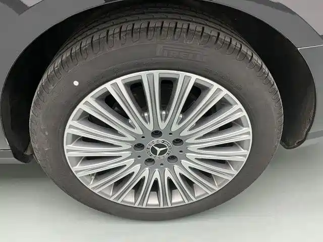Mercedes-Benz E-Class 2022 Second Facelift E 300 L Fashion фото 11