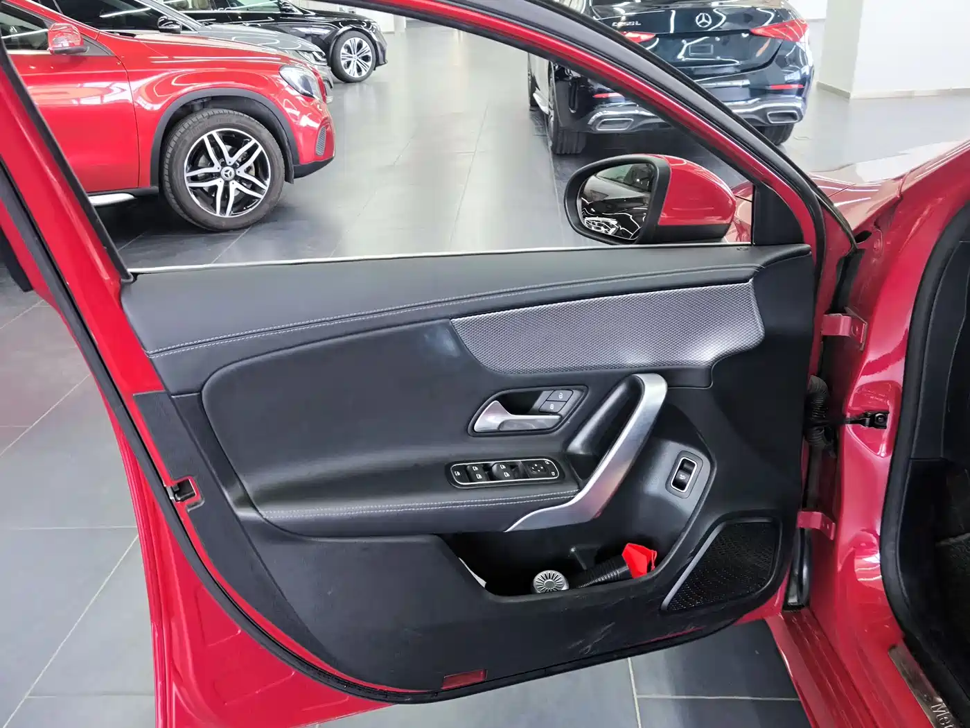 MERCEDES-BENZ A CLASS