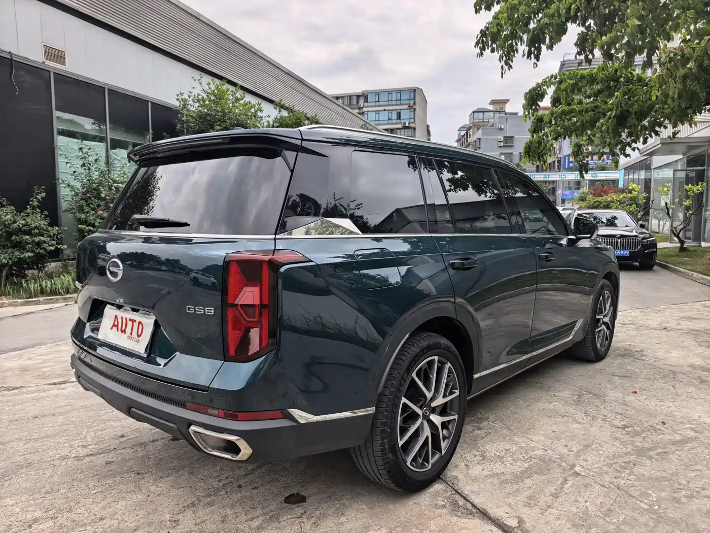 GAC Trumpchi Trumpchi GS8 2022 Pilot Series 2.0TGDI 2WD Premium Edition (7-Seater) фото 7
