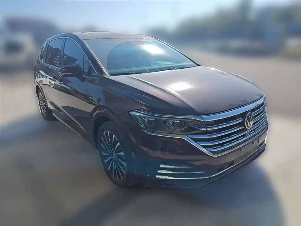 Volkswagen Viloran 2023 380TSI Premium Edition фото 26