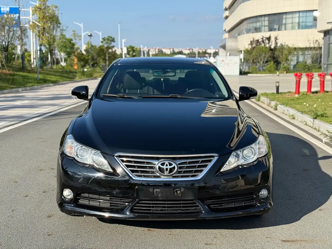 Toyota Reiz 2010 2.5V Elegance Elite Edition фото 2