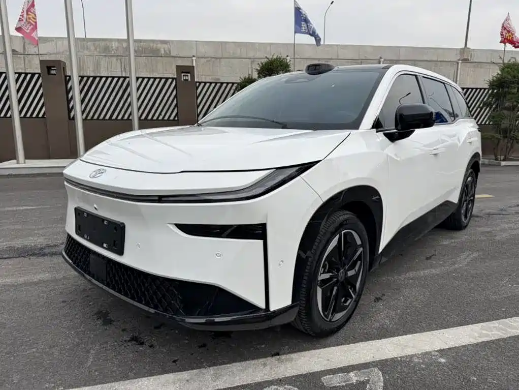 Toyota BoZhi 3X 2025 — пригон из Китая