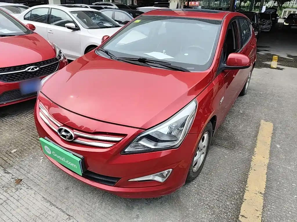 Hyundai Reina 2014 2014 Model 1.4L Automatic GLX