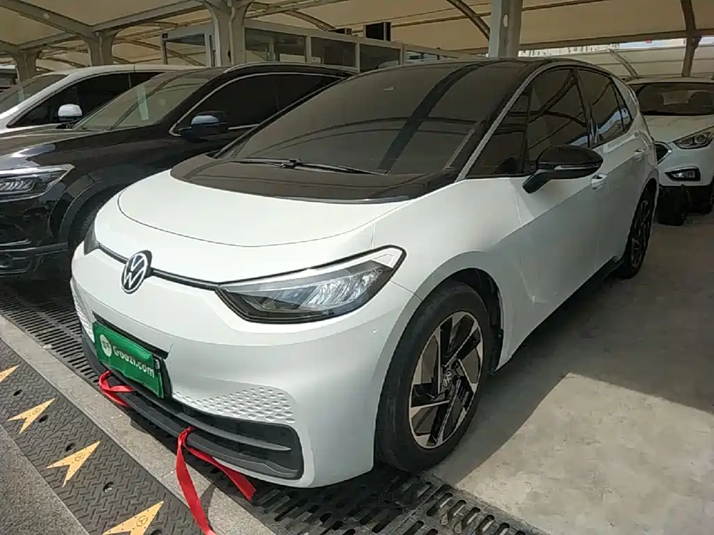 Volkswagen ID.3 2024 Outstanding Edition